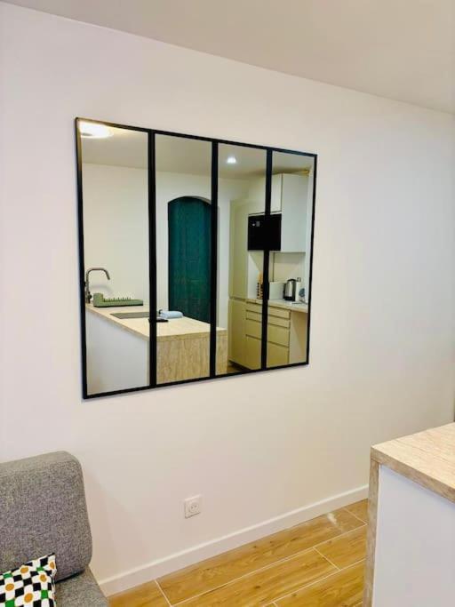 Joli Appartement Renove Incluant Parking A 10 Min De Paris Nanterre Ngoại thất bức ảnh