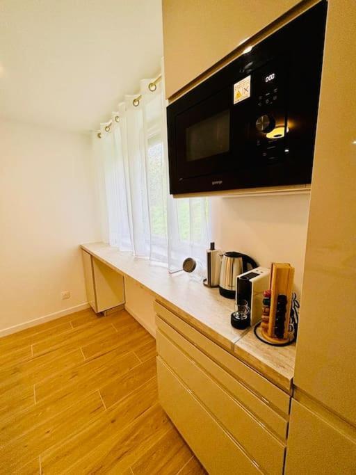 Joli Appartement Renove Incluant Parking A 10 Min De Paris Nanterre Ngoại thất bức ảnh